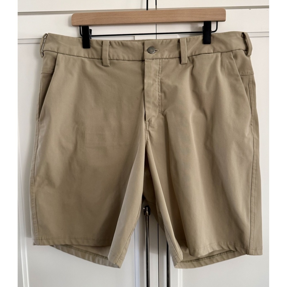 Lululemon Commission Shorts Mens Size 36 Khaki Stretch Chino 10" Warpstreme